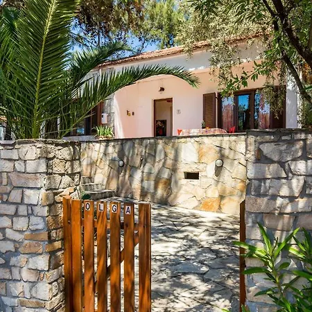 Βίλα Olga Πευκάρι